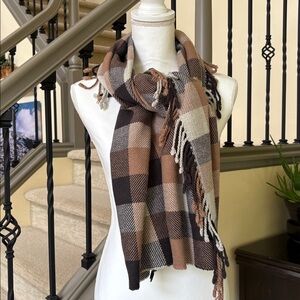 Coach Charcoal Gray/Tan/Cream & Light Gray Scarf/Wrap